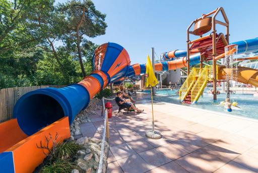 15x Vakantieparken met buitenzwembad in Nederland