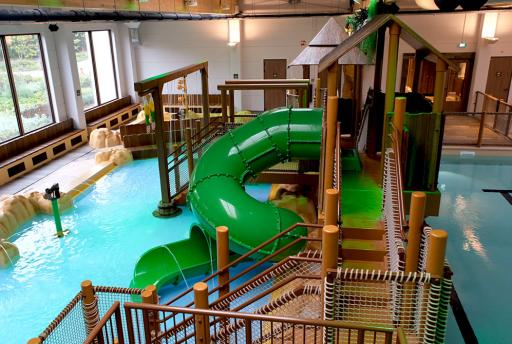 Zwembad 'Etsi Pool' op Lake Resort Beekse Bergen (VIDEO)