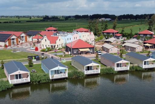 Vakantiepark Molenwaard: Geweldig familiepark mèt Fien & Teun (VIDEO)