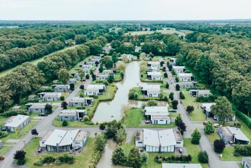 Landal Amerongse Berg van boven: mooi gelegen park! (VIDEO)