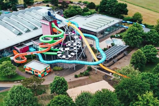 Zwemparadijs AquaMagis in Duitsland opent nieuwe ShootingSTAR glijbaan (VIDEO)