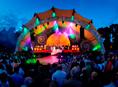 Zomeravonden in attractieparken
