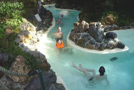 VIDEO: Het Aqua Mundo zwembad van Center Parcs Het Heijderbos
