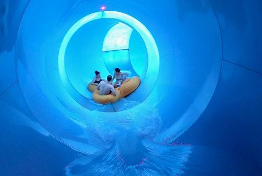 VIDEO: Bombo glijbaan op Hof van Saksen