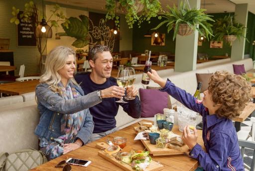 Landal Rabbit Hill opent deuren van nieuwe Brasserie