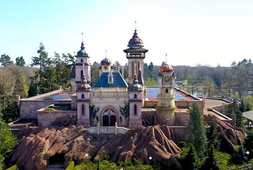 Efteling drone-filmpje van een verlaten park (wauw!)