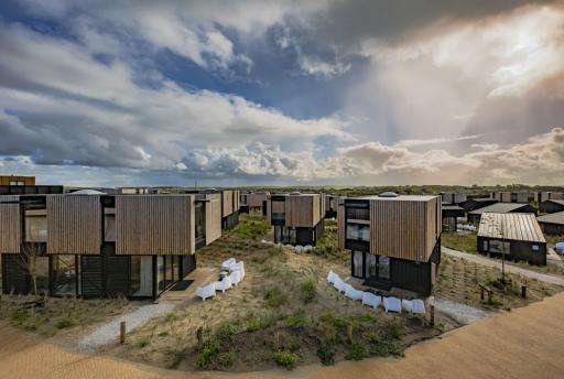 Roompot neemt Qurios vakantieparken over