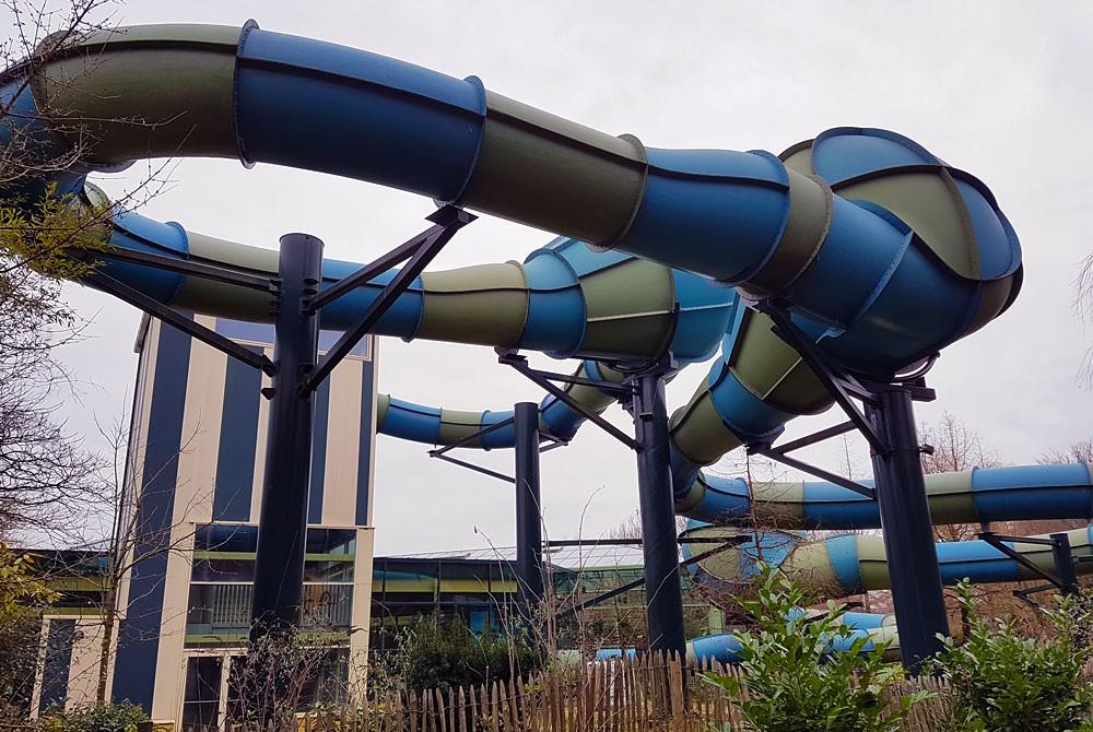 De Turbo Twister in het zwembad van De Eemhof