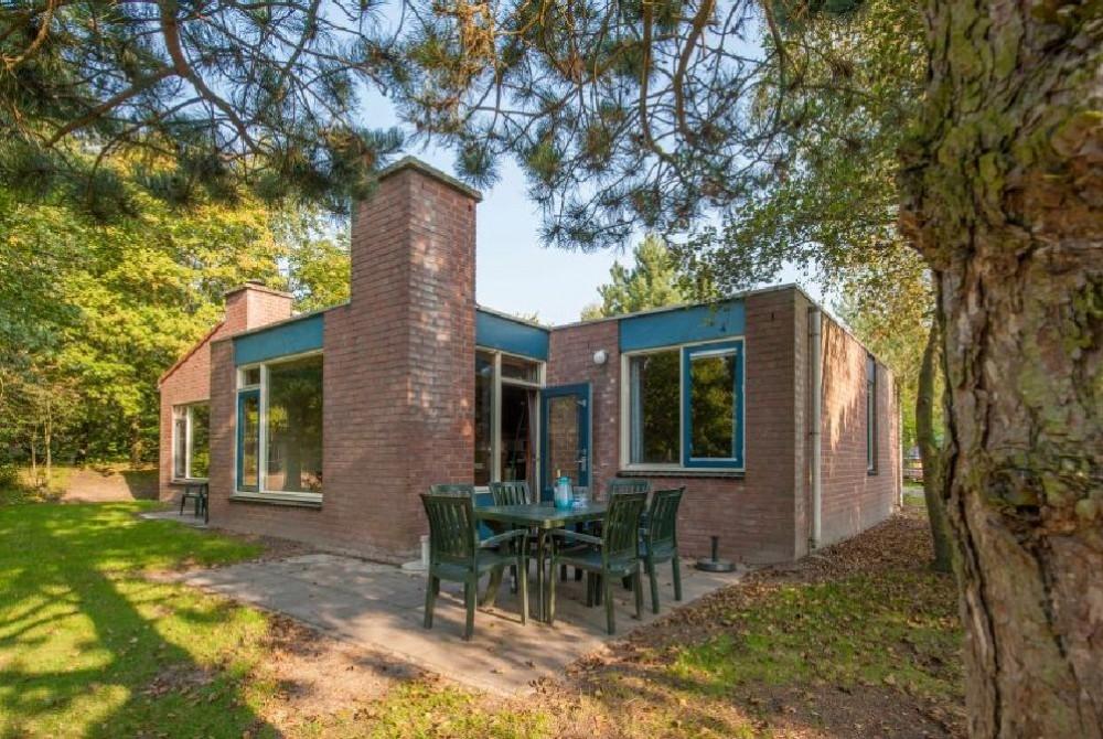 Bungalow in Vakantiepark Weerterbergen