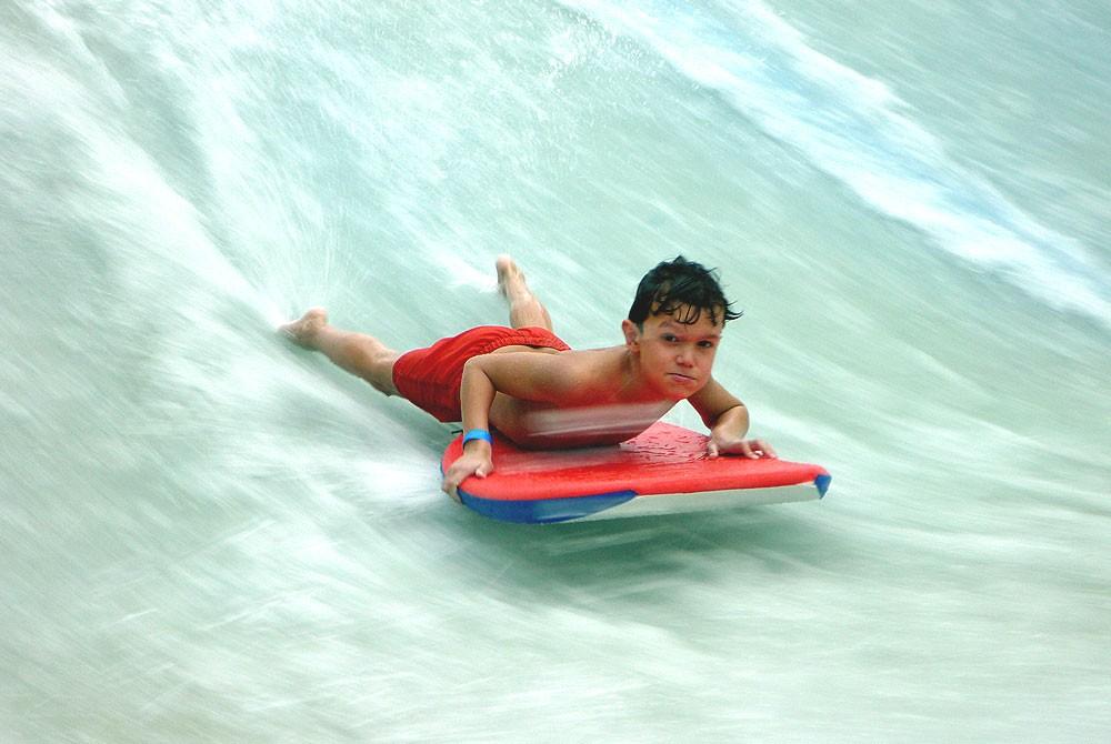 De Flow Rider Center Parcs Aqua Mundo Eemhof