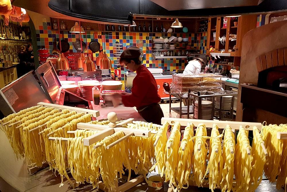 Nonna's Family Pizza É Pasta