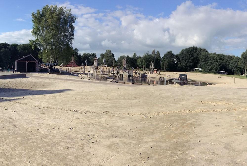 Het Giga Konijnenveld van Beerze Bulten