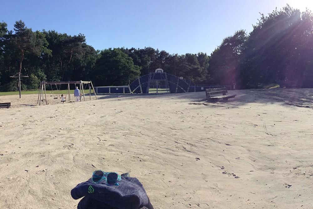 Sportveldje bij het Giga Konijnenhol