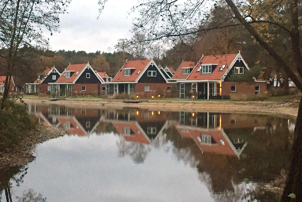 Huisjes aan het water, Droompark de Zanding