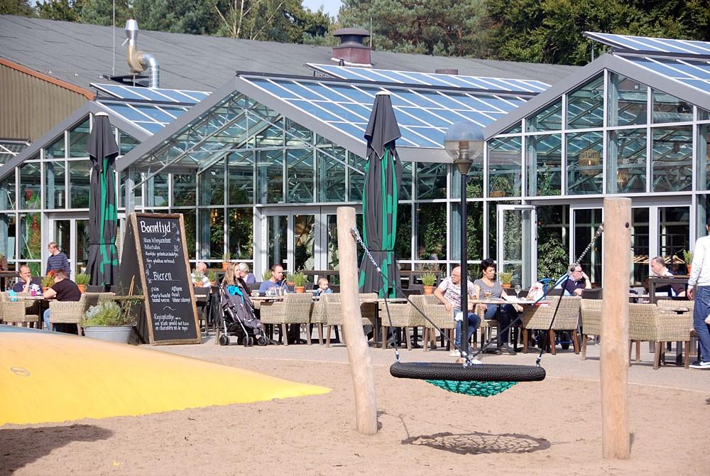 Het terras van de Brasserie, Landal Coldenhove