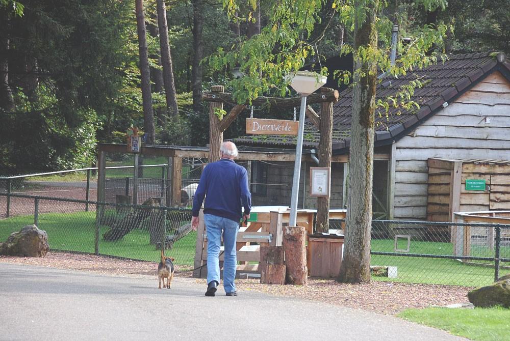 Wandelen door het vakantiepark