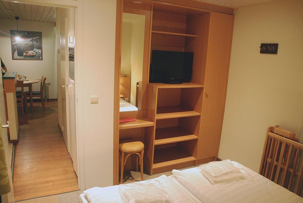 TV in de slaapkamer, Center Parcs Het Heijderbos
