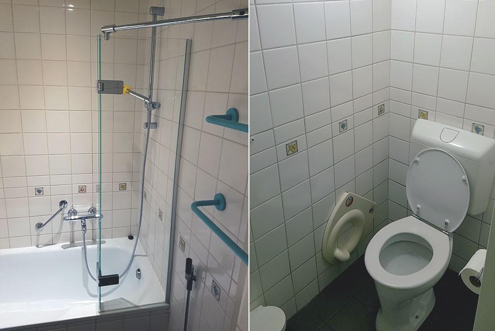 De douche en wc, cottage in Center Parcs Het Heijderbos