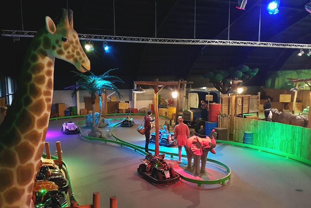 Mini cars in de Action Factory, Klimtoren, Center Parcs Het Heijderbos