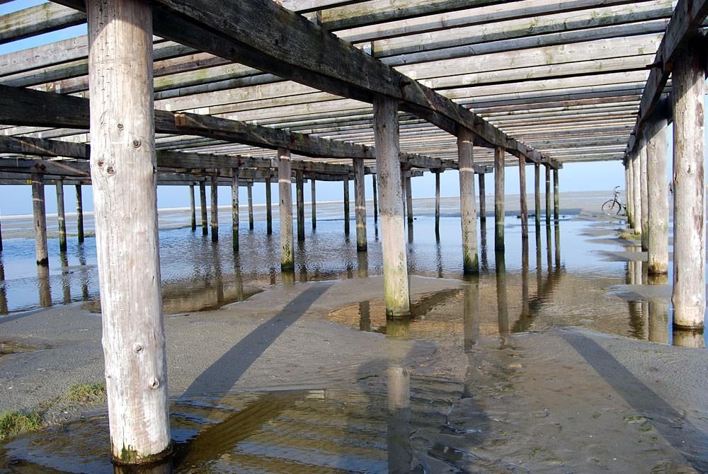 Contructie voor het strandpaviljoen op Schiermonnikoog