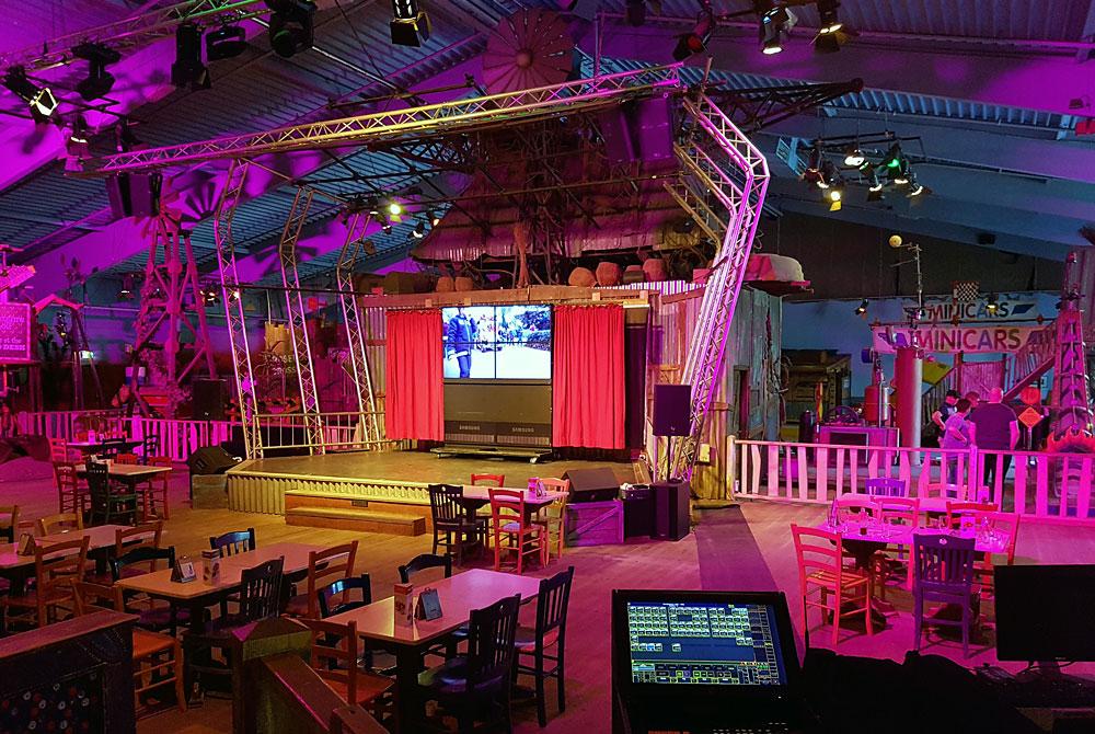 Het podium voor shows, Center Parcs Port Zélande