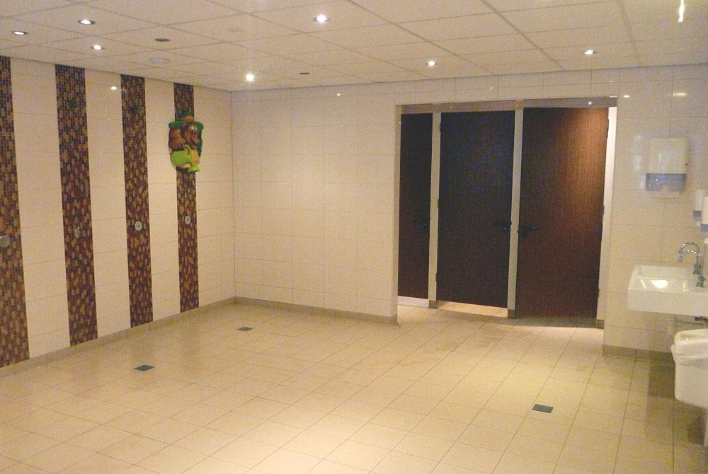 Douche in het zwembad, Landal Twenhaarsveld