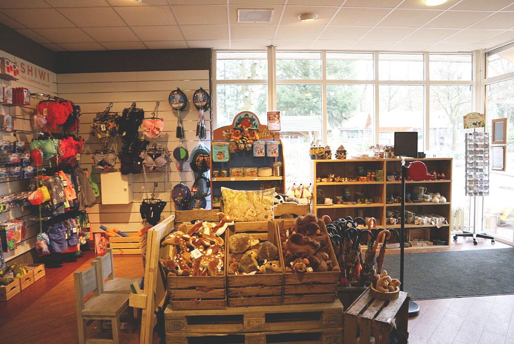 Kleine winkel bij de receptie, Landal Miggelenberg