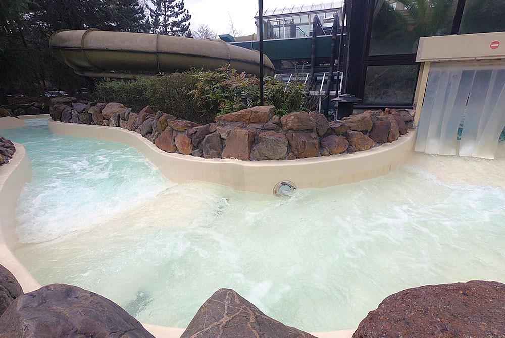 Wildwaterbaan, subtropisch zwembad Landal Het Vennenbos