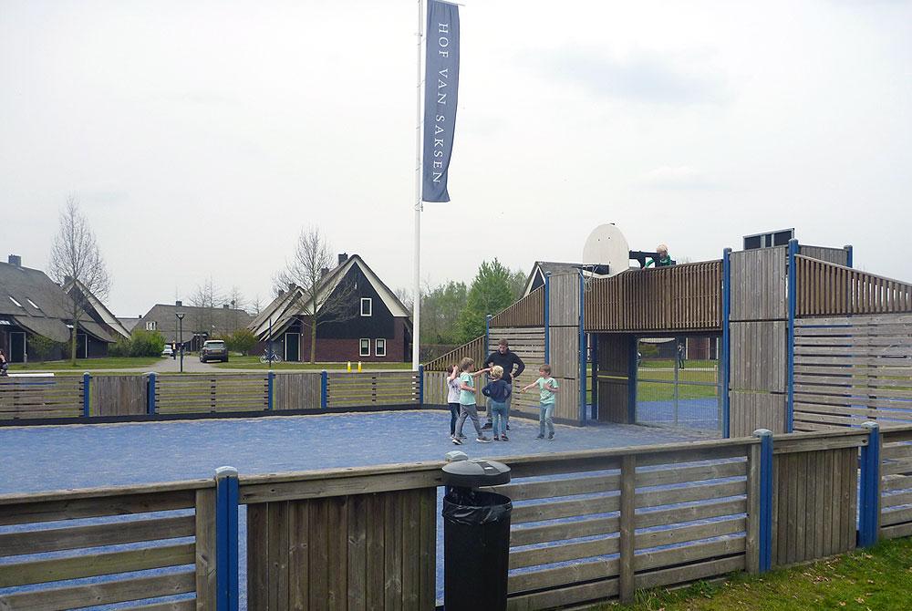 Sportveld, Hof van Saksen