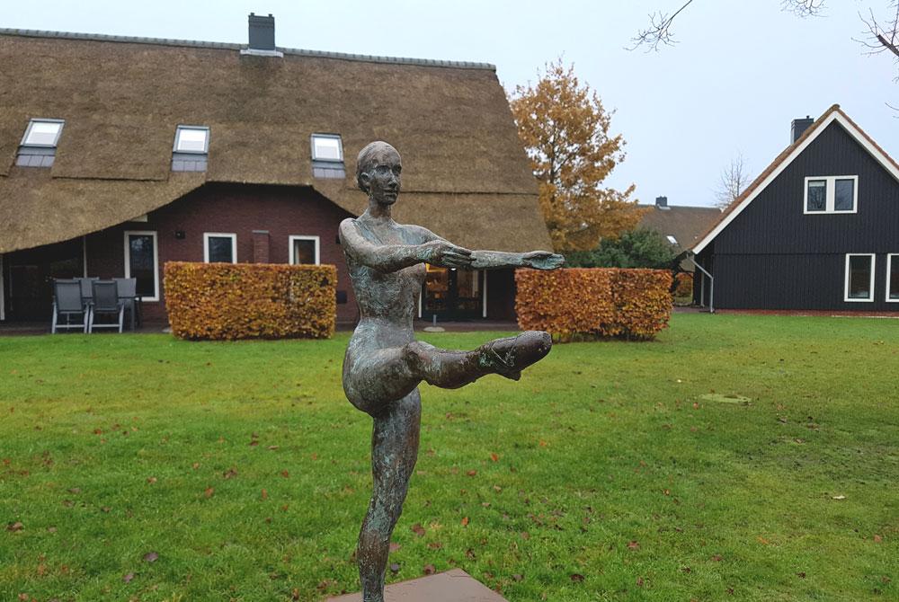 Beeldje, Hof van Saksen