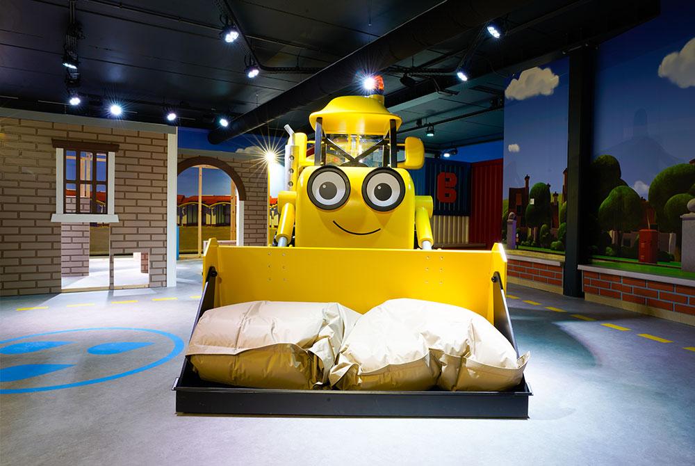 Bob de Bouwer, Matel Play Center bij Landal Domein De Schatberg