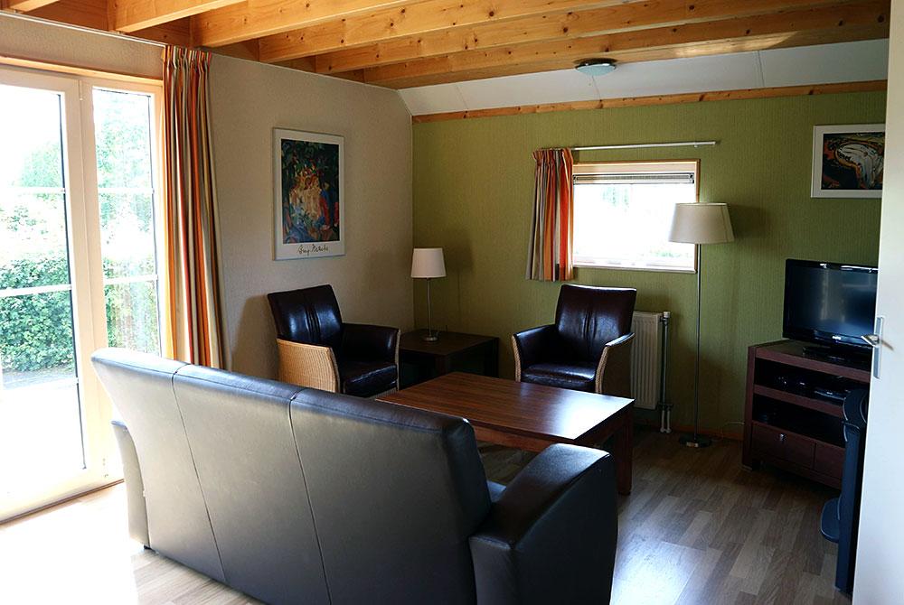 De woonkamer van onze bungalow, Landal Orveltermarke