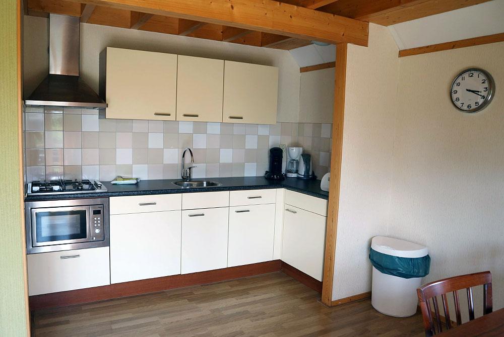 Keuken van de bungalow,  Landal Orveltermarke