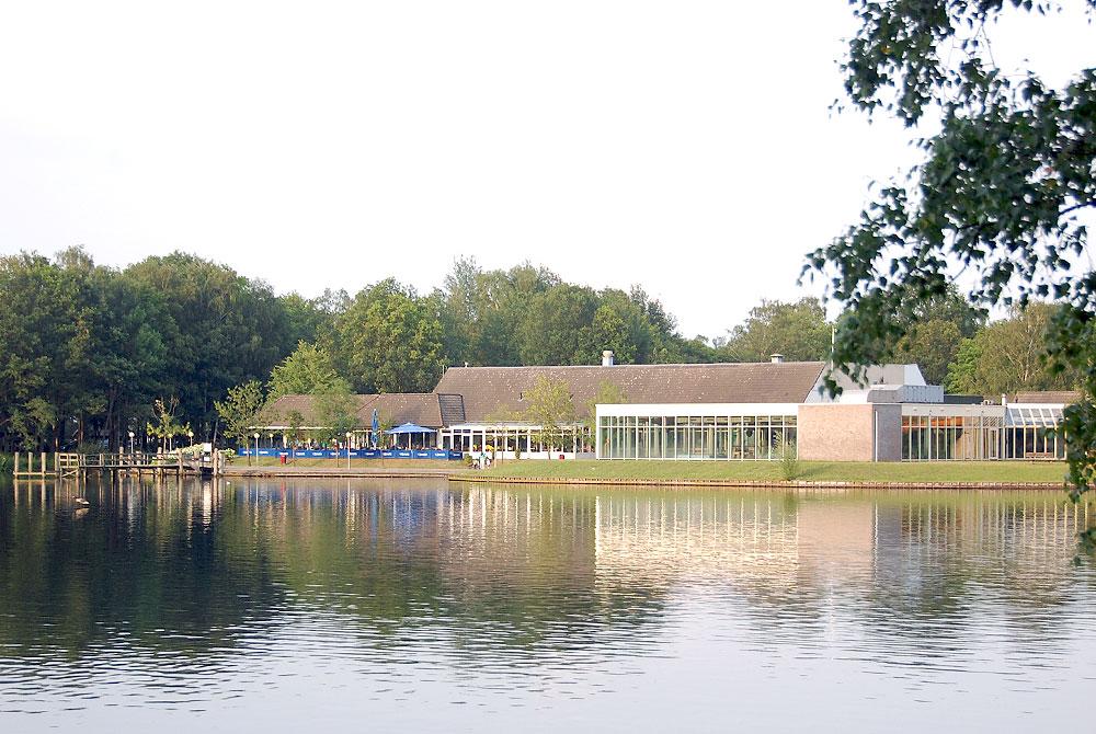 Africa Club, Vakantiepark Beekse Bergen