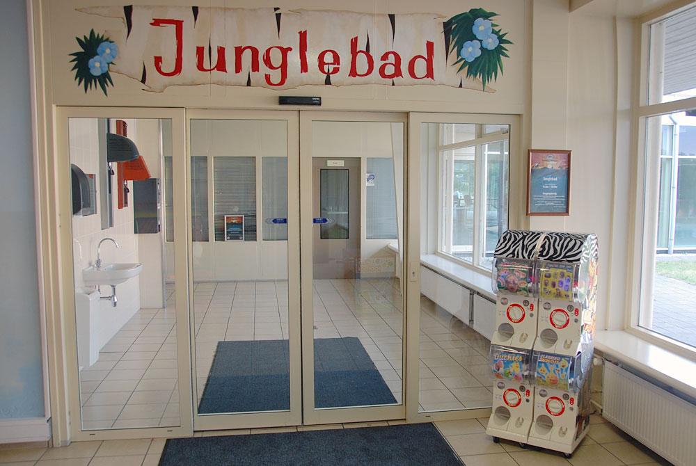 Junglebad entree, Vakantiepark Beekse Bergen