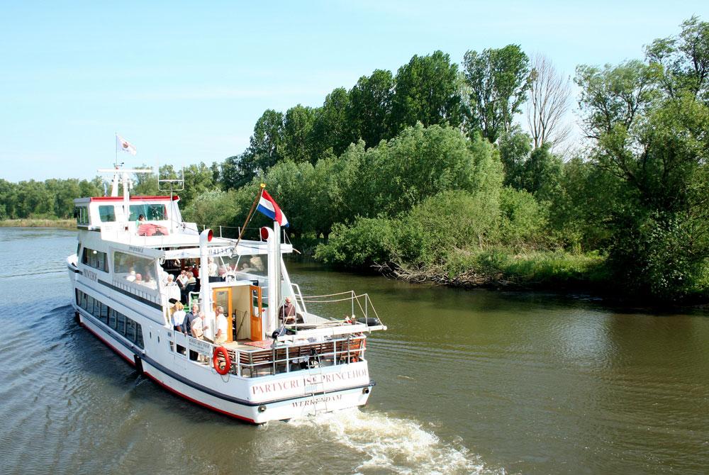 De Biesbosch, Vakantiepark Beekse Bergen