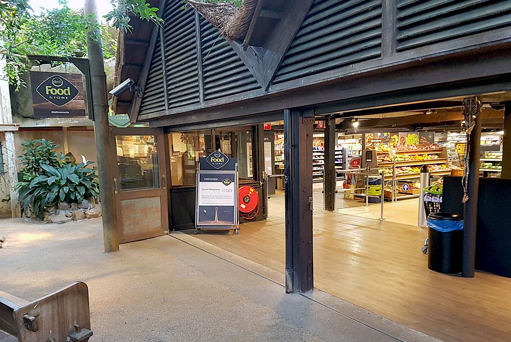 Deli Food Store op Center Parcs De Huttenheugte
