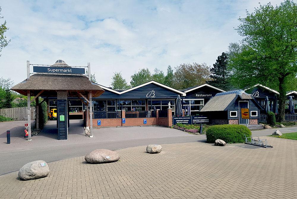Supermarkt en restaurant, Landal Het Land van Bartje