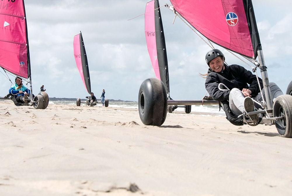 Blokarten op het strand, Landal Strand Resort Ouddorp Duin