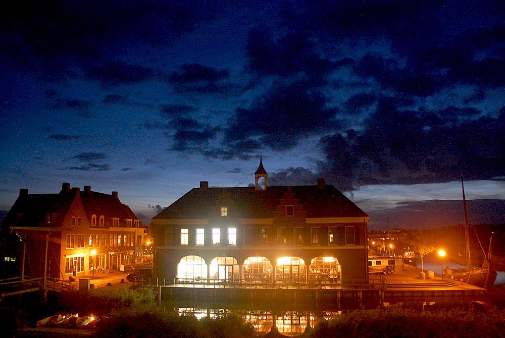Landal Esonstad by night