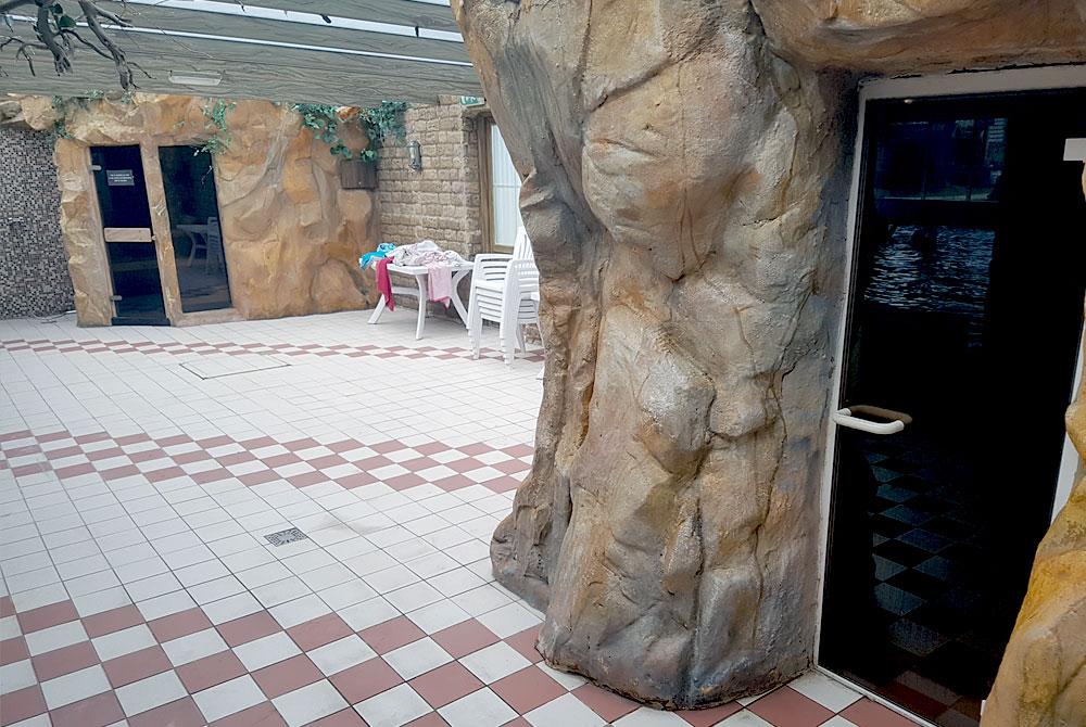 Sauna en Turks stoombad in het zwembad, Recreatiepark De Boshoek