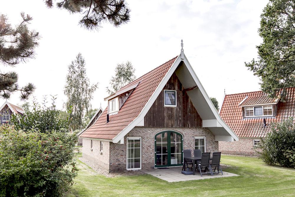 4-persoonsbungalow 4L, Landal Landgoed De Hellendoornse Berg