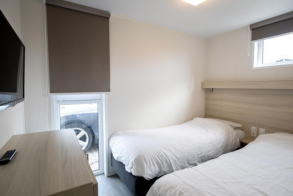 Slaapkamer met TV, Vakantiepark Boomhiemke