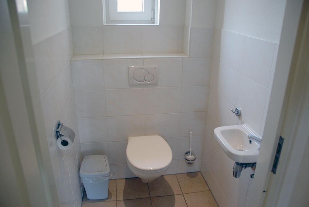 Toilet in de familievilla, Vakantiepark De Krim