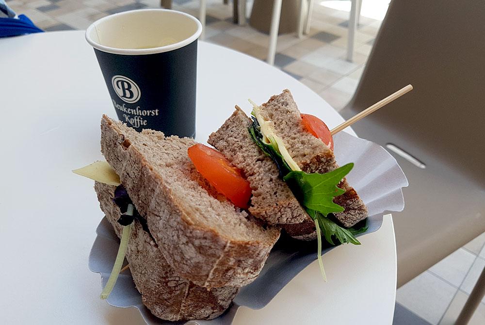 Eten en drinken in het zwembad, Vakantiepark De Krim