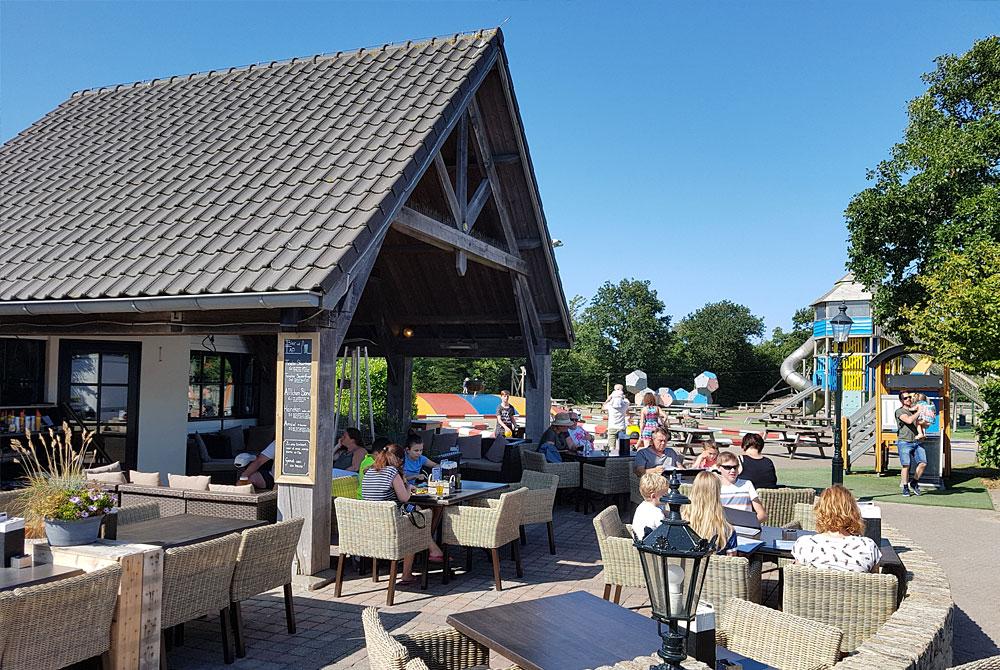Terras 't Paviljoen, Vakantiepark De Krim