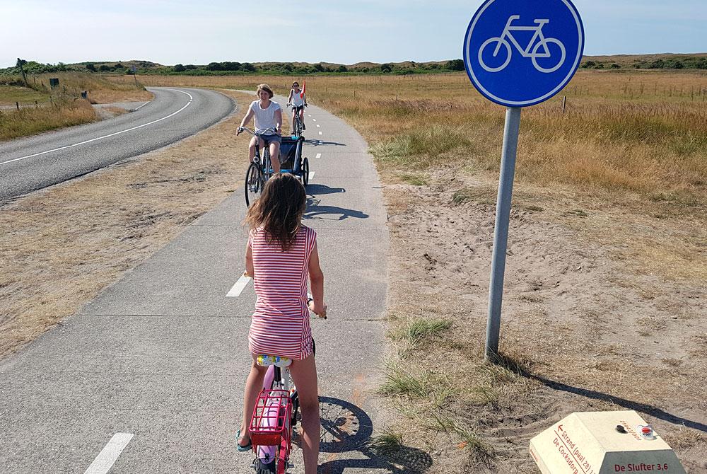 Fietsen naar het strand, Vakantiepark De Krim