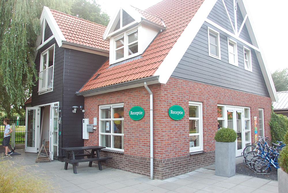 Receptie, Landal Waterparc Veluwemeer