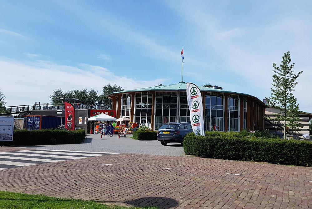 Centrumgebouw, Landal Waterparc Veluwemeer
