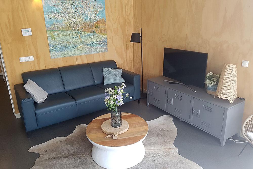 Zithoek in de vakantiewoning, Tusken de Marren